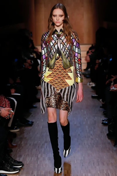 Look 47